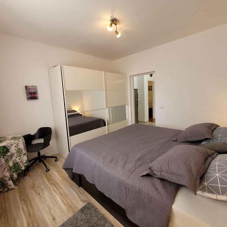 Apartment In Liganj 35613 Lovran Exteriör bild